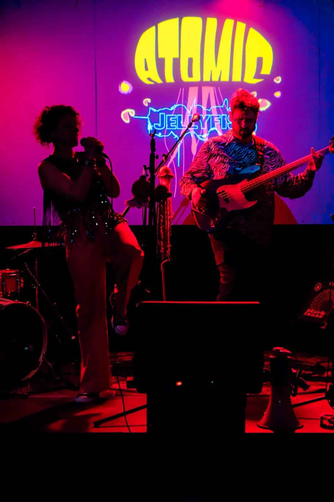 Atomic Jellyfish in free concert at Domaine du Lazaret