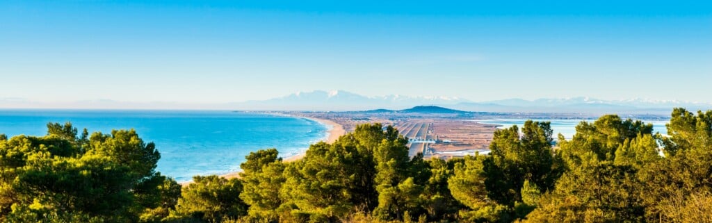 mont-saint-clair-sete Vue panoramique sur Sète, le lido et l’étang de Thau depuis le Mont Saint-Clair