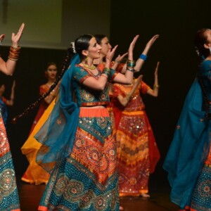 Compagnie Nataraj Danses Bollywood bei den Estivales du Lazaret 2026 in Sète