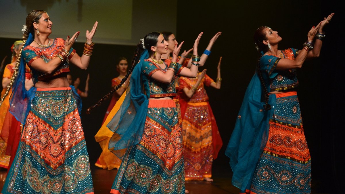 Compagnie Nataraj Danses Bollywood aux Estivales du Lazaret 2026 à Sète
